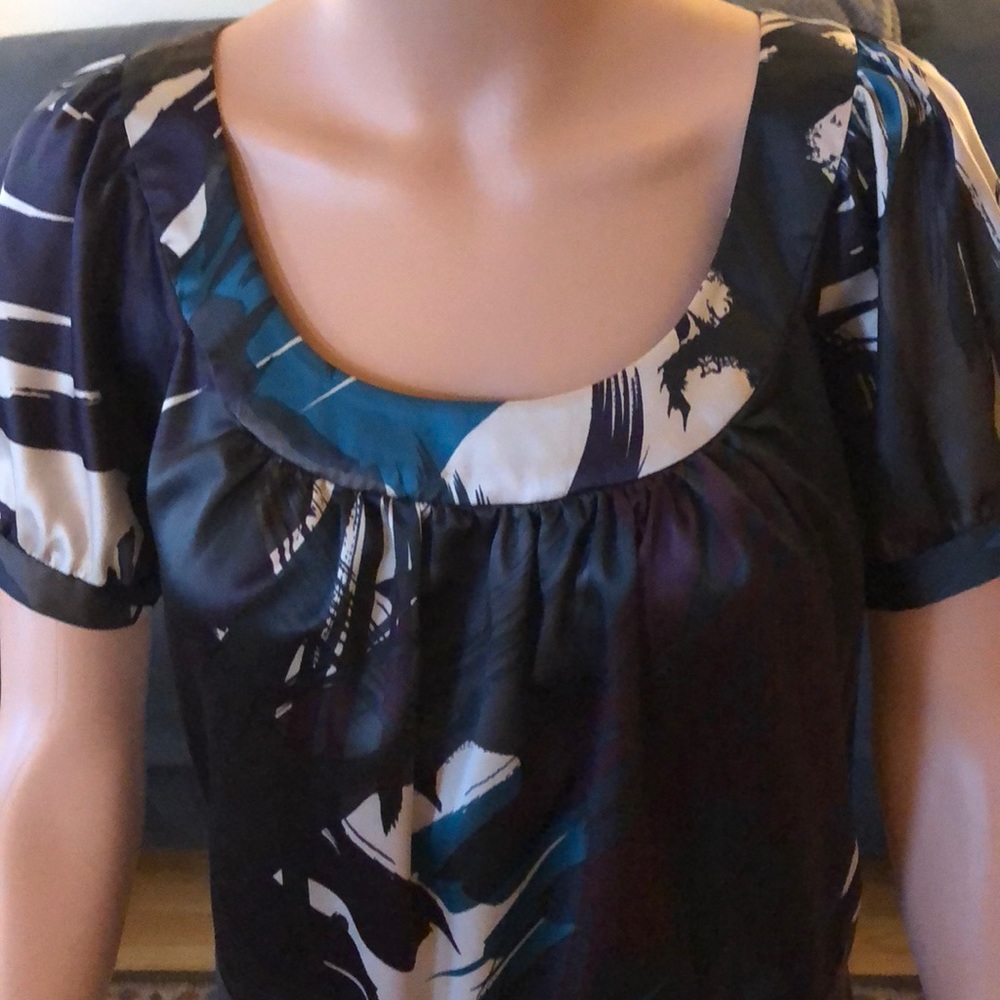 Outback Red satin feel blouse in multi colors.